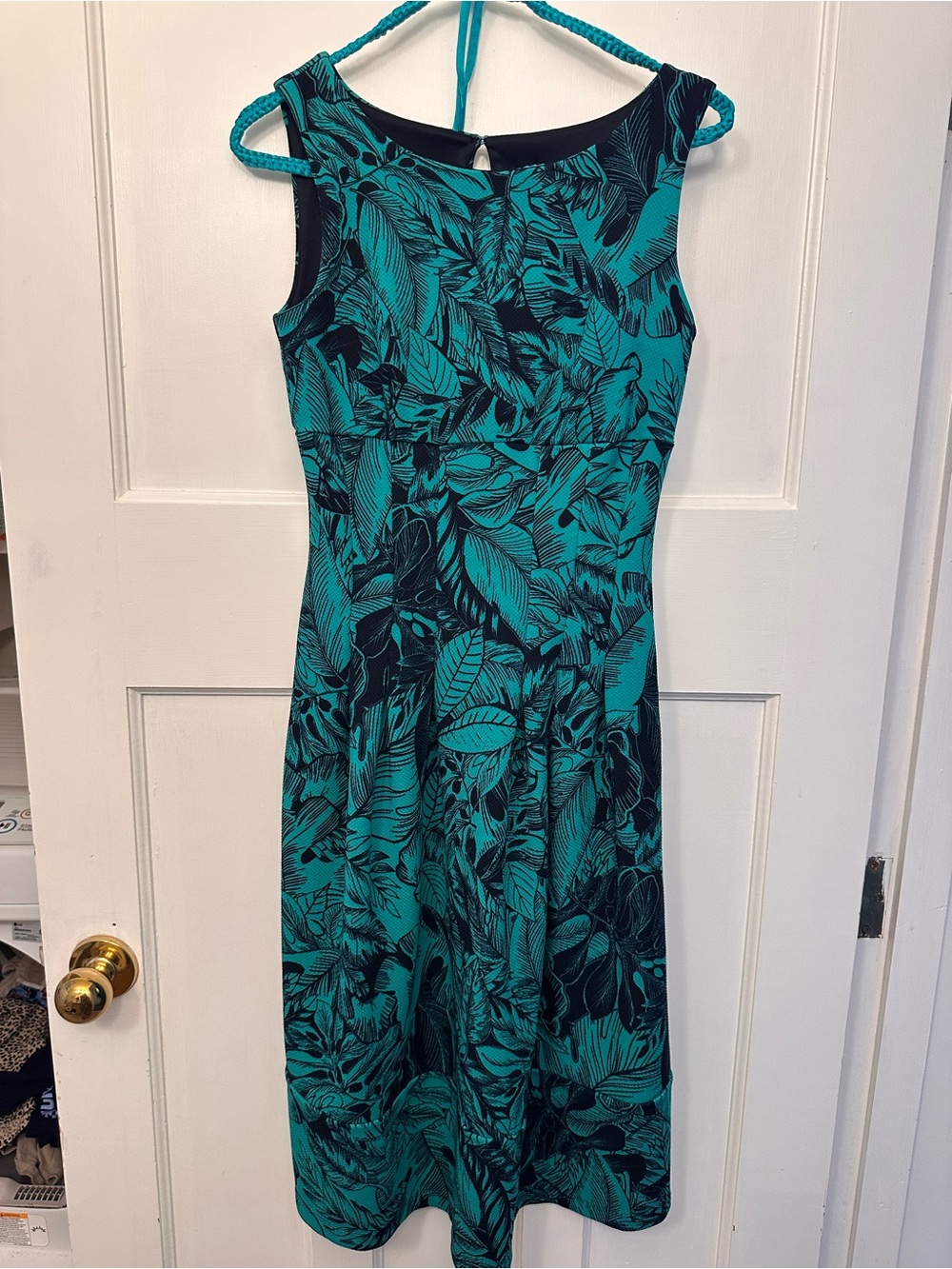 ⭐️ Enfocus Studio Sz 4 Teal Leaf-Print Midi Dress